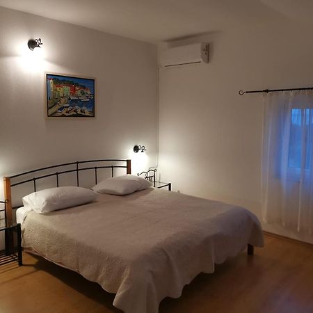 Apartman Kornu Veli Lošinj Zewnętrze zdjęcie